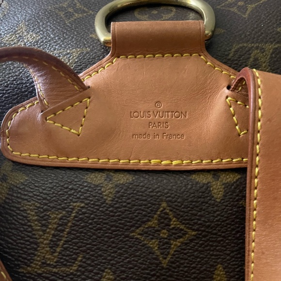 LOUIS VUITTON MONOGRAM MONTSOURIS PM WITH DUST BAG - Picture 6 of 11